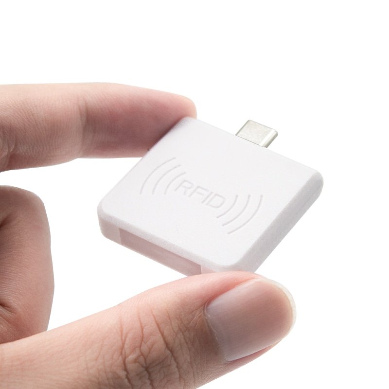 Proveedor de lectores RFID de proximidad para acceso ID de 125KHz mostrando este aspecto: carcasa impermeable; para compradores que comparan soluciones de Lectores RFID LF de 125KHz.