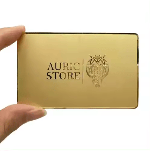 Tarjetas metálicas negras mate para marcas premium mostradas con acabado de material para compradores que comparan soluciones de tarjetas metálicas.
