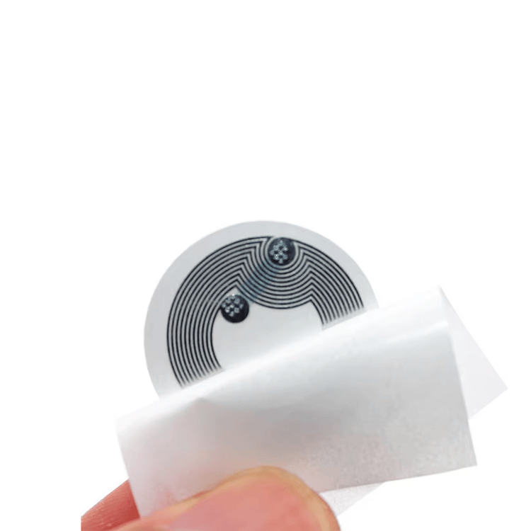 Etiquetas RFID HF para acceso sin contacto en eventos enfocadas en aplicaciones de control de acceso con etiquetas RFID HF.