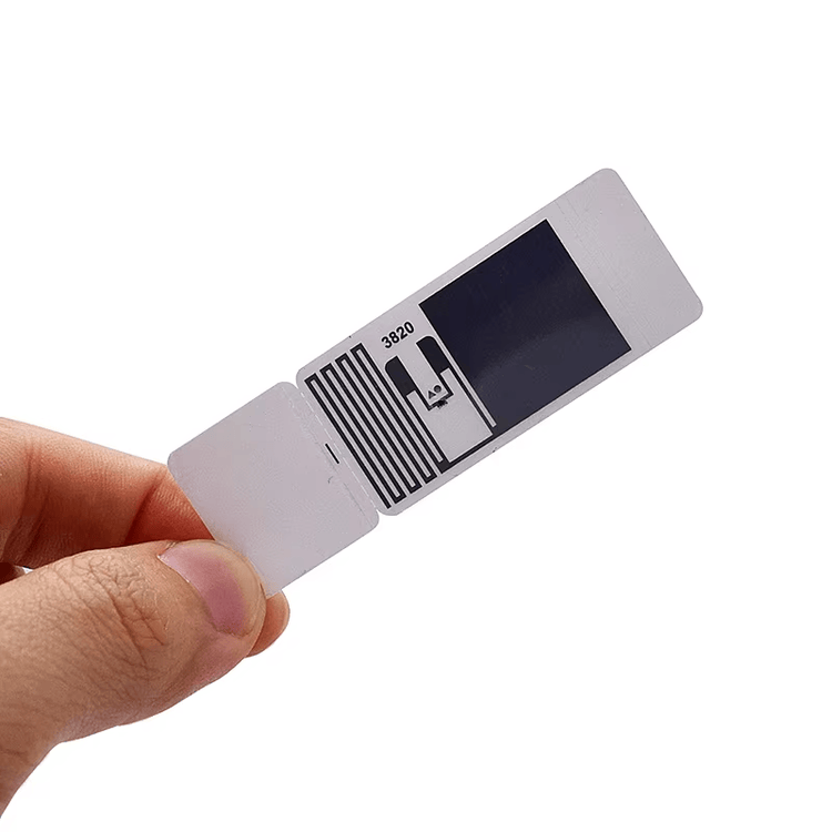 Foto del producto Etiquetas RFID UHF para Acceso en Eventos mostrando el control de acceso dentro de la categoría de Etiquetas RFID UHF.