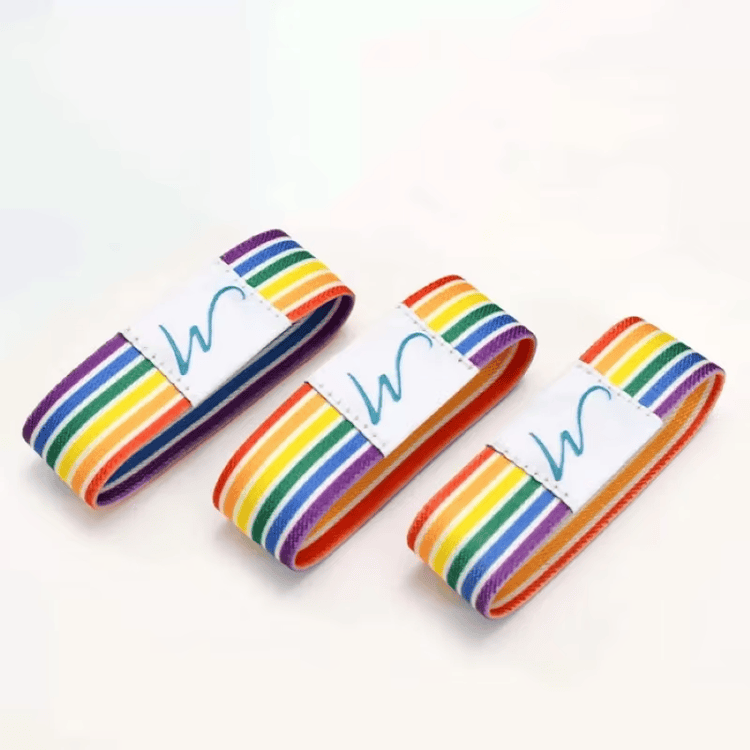 Pulseras RFID elásticas para acceso a parques temáticos