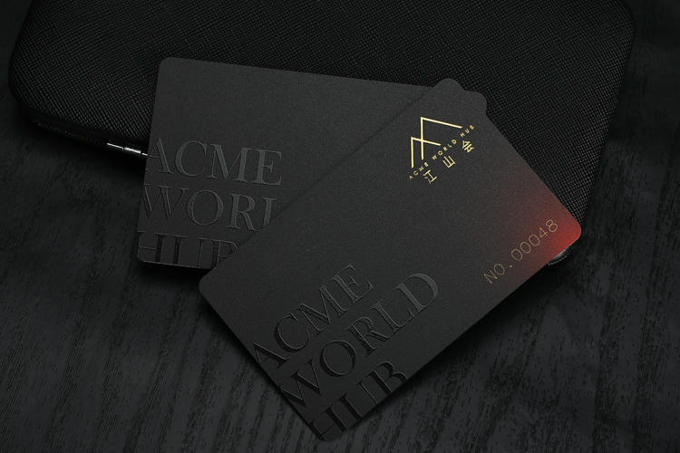 Acabado del material y detalle de chip de tarjetas de fidelización PVC personalizadas para clientes.