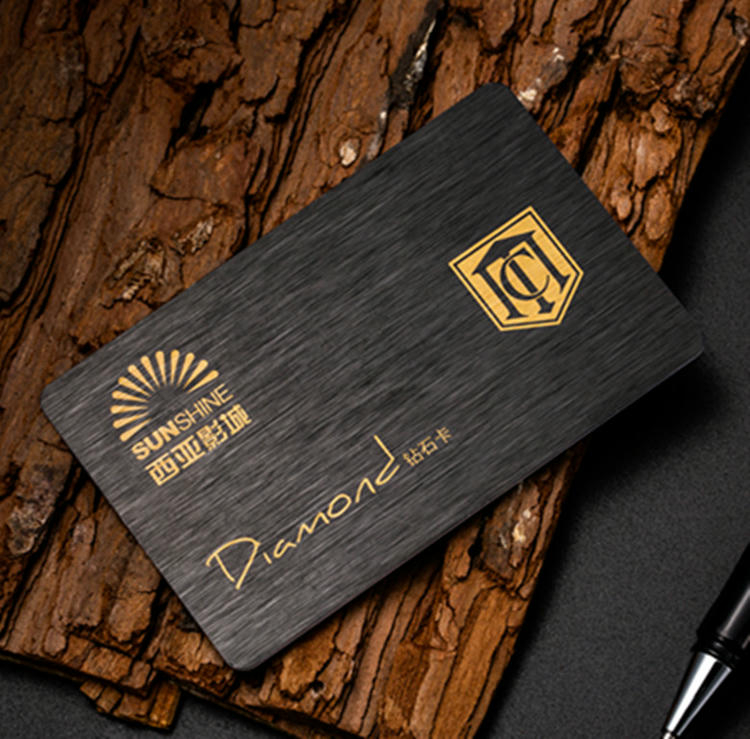 Tarjetas de fidelización de plástico personalizadas para recompensas a clientes mostrando este aspecto: logotipo impreso; para compradores que comparan soluciones de Tarjetas de plástico.
