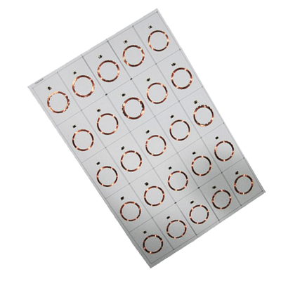 Pruebas de laboratorio de la intensidad de señal y la uniformidad de frecuencia de un lote de inlays RFID prelaminados.