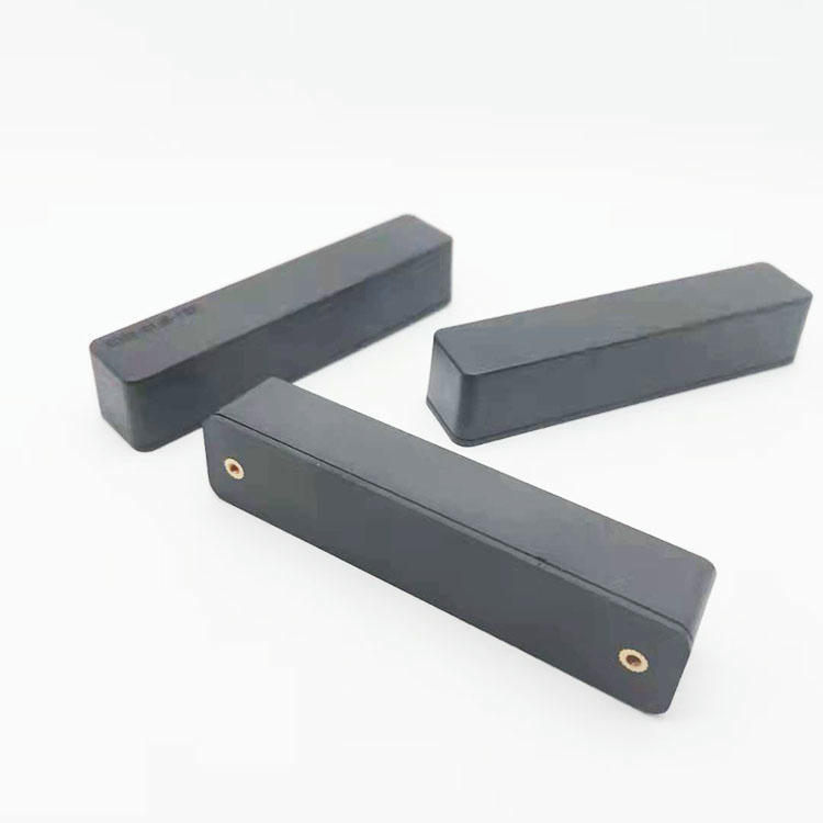 Etiqueta RFID UHF PPS de tira larga para seguimiento en almacenes.
