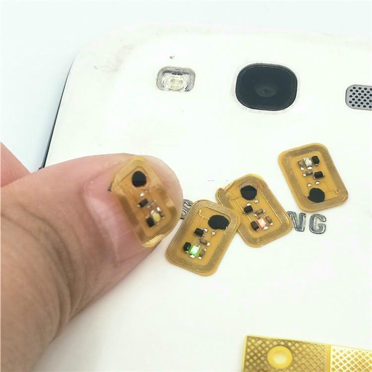 Conjunto de etiquetas NFC LED para uñas en diferentes colores luminosos, preparadas para distribución al por mayor