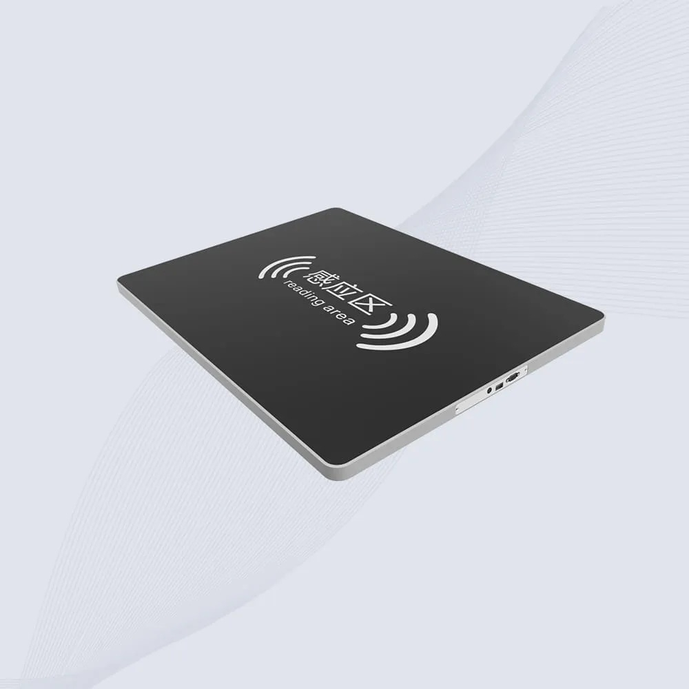 Diagrama de flujo que ilustra el proceso de puesta en servicio por lotes de etiquetas del CK-D6 para inicializar eficientemente bridas RFID y activos institucionales.