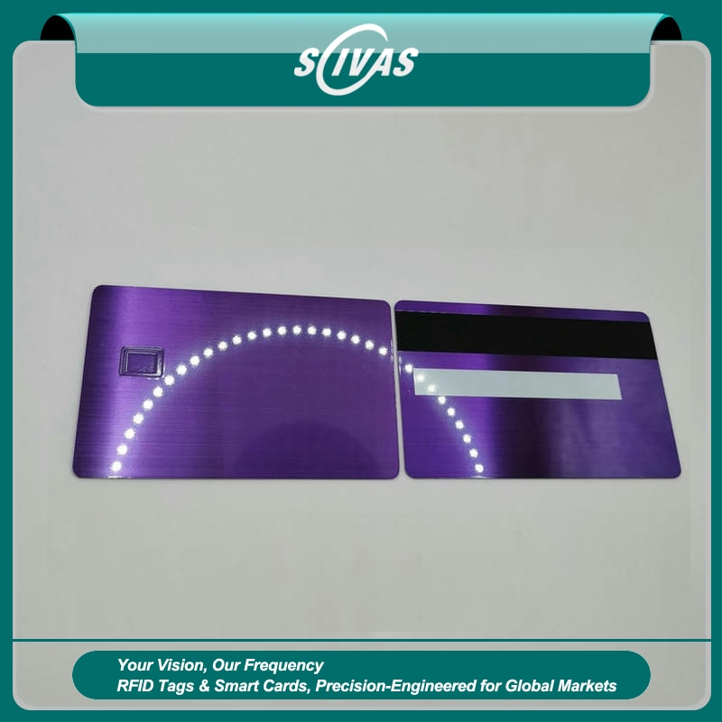 Tarjetas metálicas de pago con fabricación controlada
