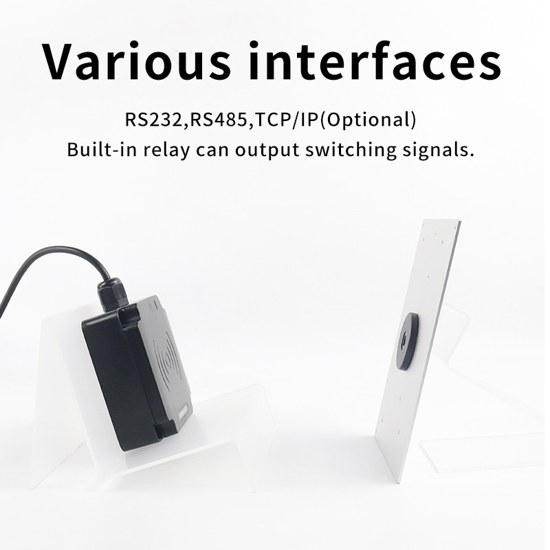 Un panel de interfaces muestra el lector FD-605 con conexiones RS232 y RS485 y TCP IP opcional además de salida de relé integrada.