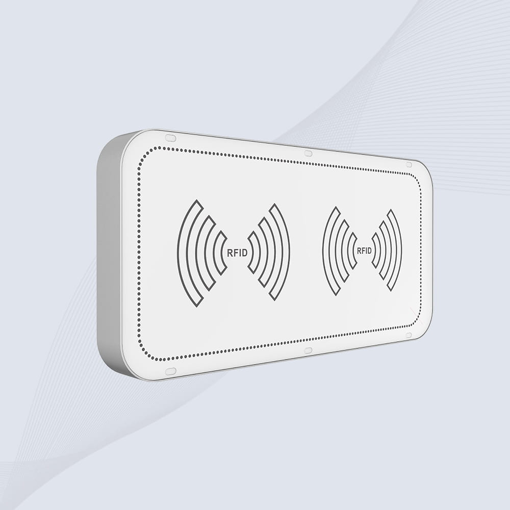 Instalación técnica del lector RFID CK-T1A en un centro logístico inteligente.