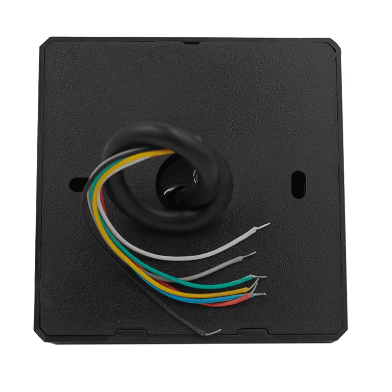 Esta imagen destaca este aspecto de Lector de acceso RFID de doble frecuencia para sistemas USB: acabado del material; para aplicaciones de Lectores de acceso RFID.