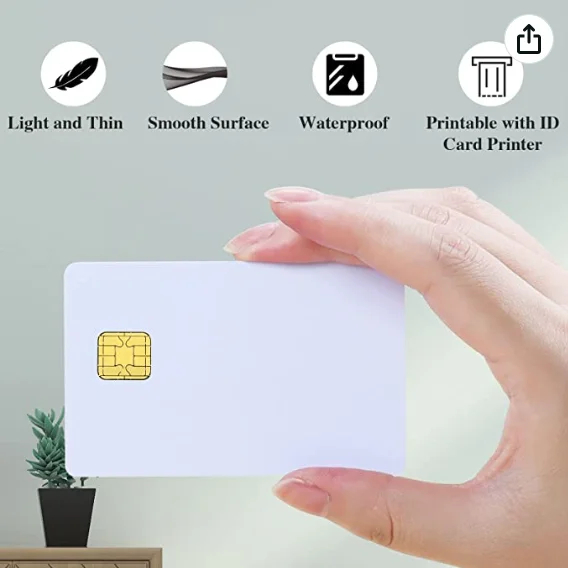 Tarjetas inteligentes SLE4442 personalizadas para emisión segura mostradas en la sección de descripción con detalle de diseño y distribución de marca para aplicaciones de tarjetas IC de contacto.