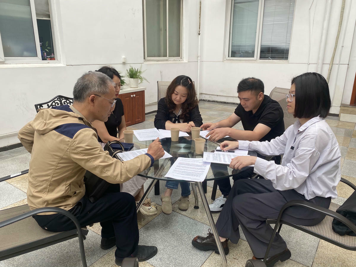 Equipo de asistencia técnica RFID de SCIVAS para proyectos de fabricación OEM, ODM y B2B